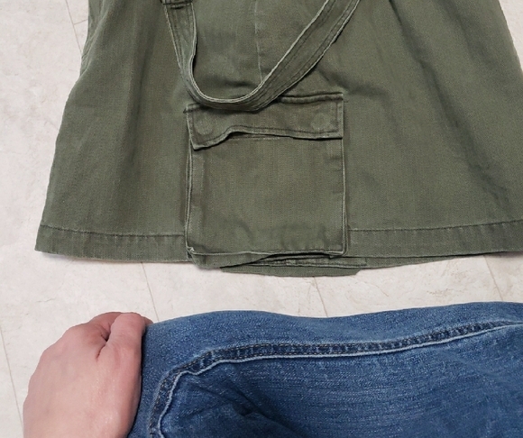 Forever 21Olive Green Cargo Mini A Line Skirt. Size M - Picture 4 of 8